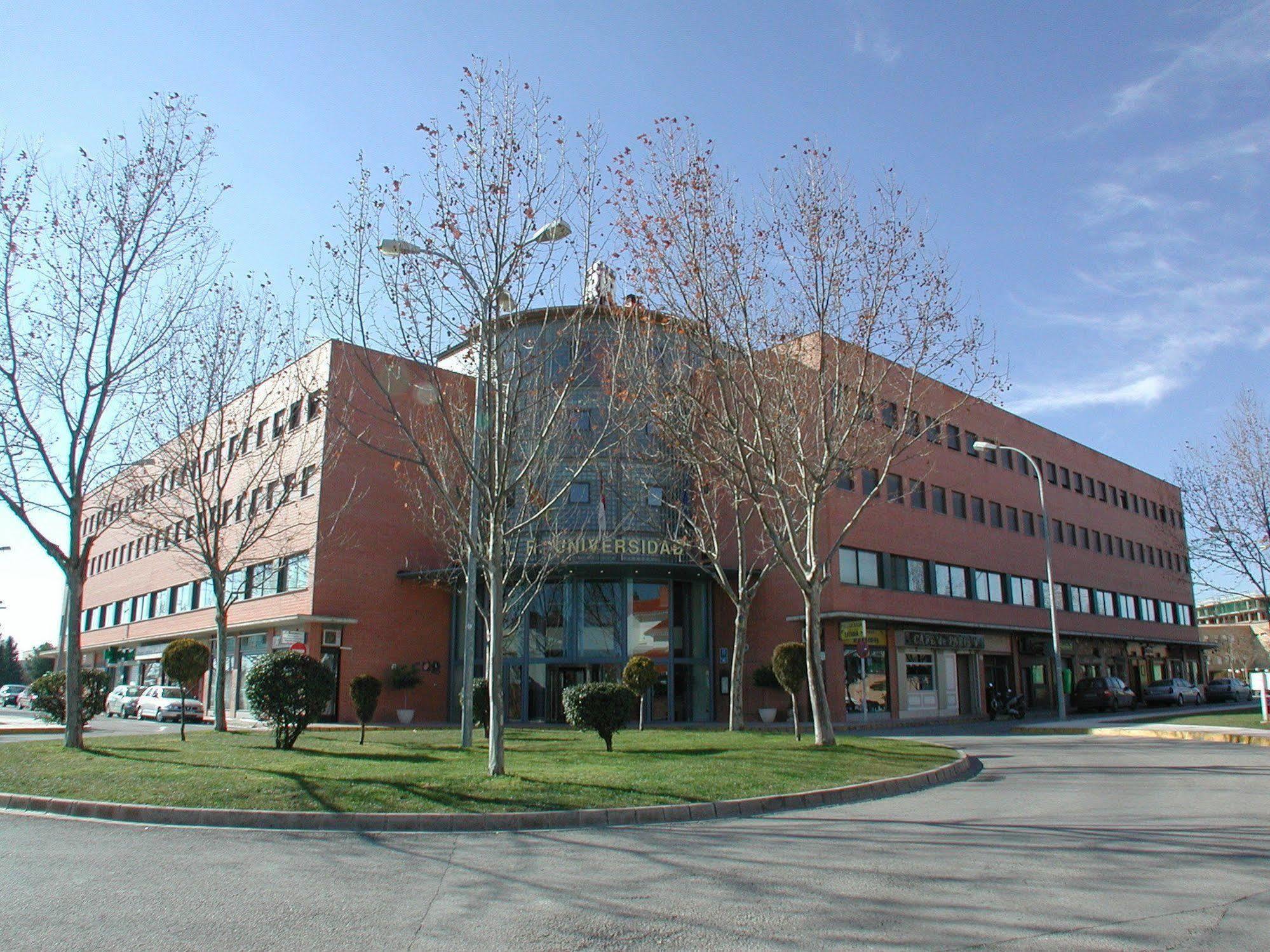 Hotel Universidad Albacete Exterior photo